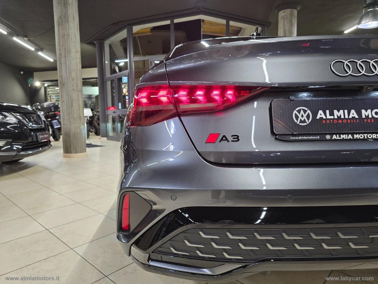 AUDI A3 Sedan 35 TDI S tronic S line edition