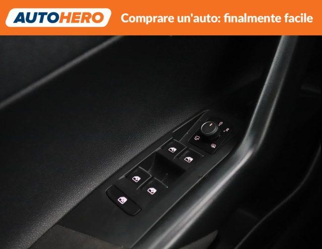 VOLKSWAGEN Polo 1.0 TSI R-Line