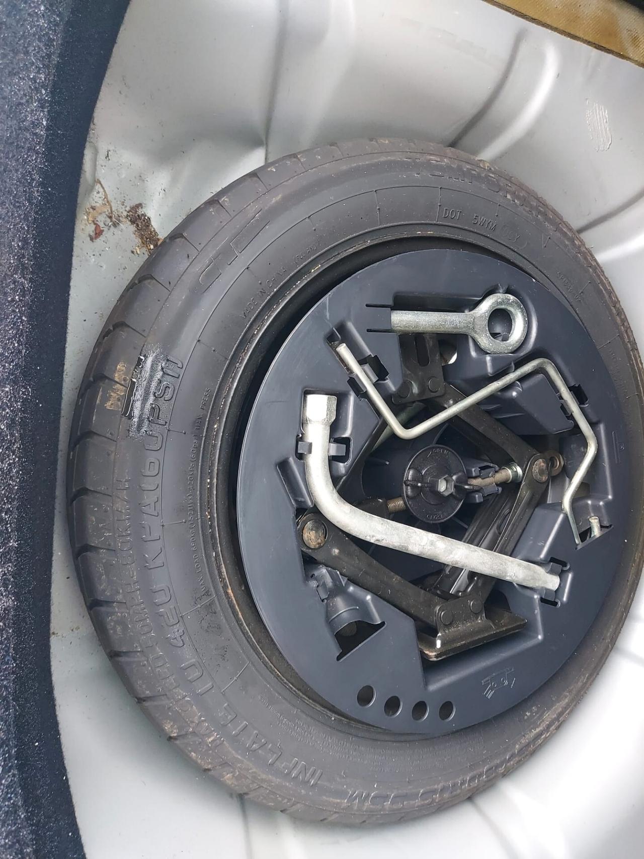 Lancia MUSA 1.3 Mjt 95 CV 5th Avenue 2012