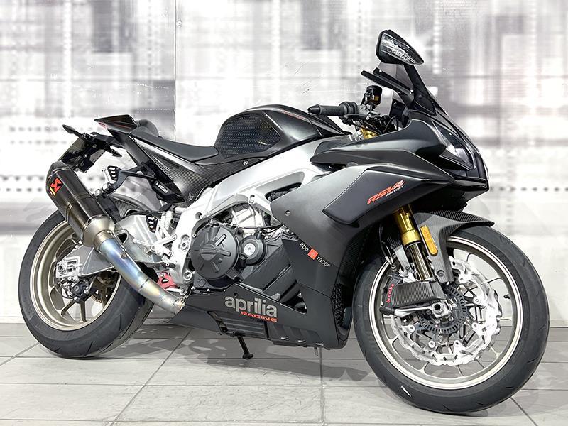 Aprilia RSV4 1100 Factory