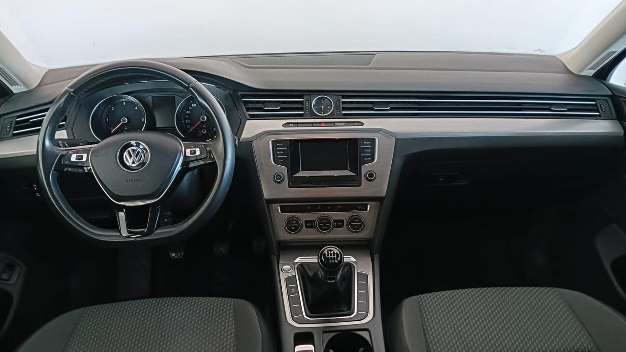 Volkswagen Passat 1.6 TDI Trendline BlueMotion