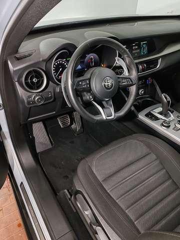 Alfa Romeo Stelvio 2.2d 160cv Sprint LED+Navi+Palette al Vol.+Camera