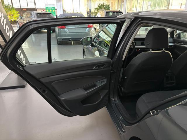 VOLKSWAGEN Golf 1.0 TSI EVO Life