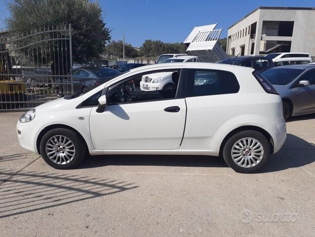 Fiat Punto 1.3 MJT II 75 CV 3 porte VAN