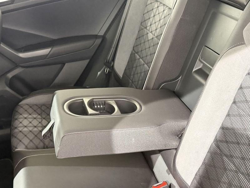 Volkswagen T-Roc T-Roc 1.0 tsi R-Line 110cv
