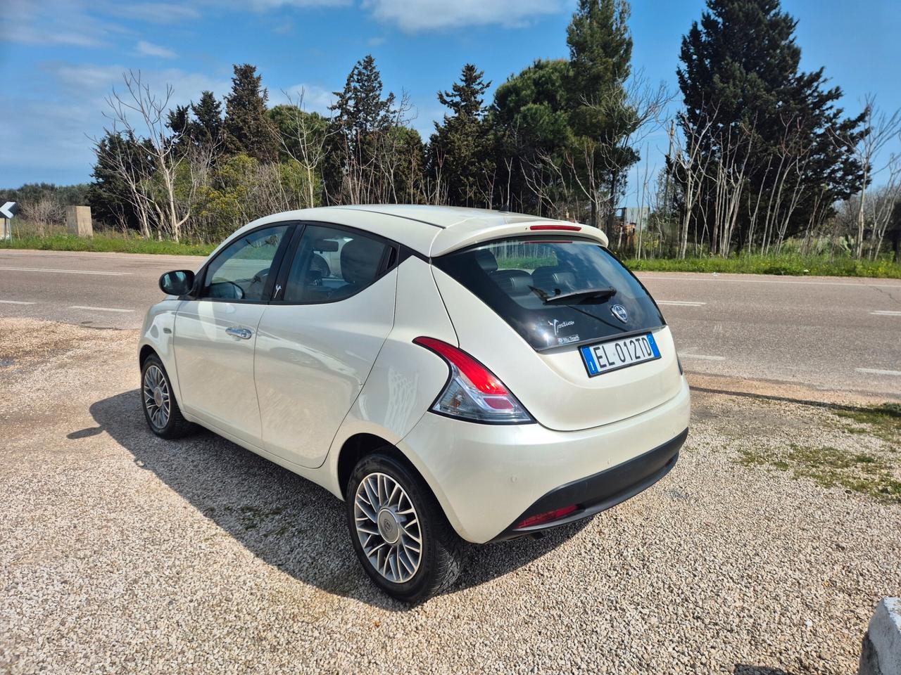 Lancia Ypsilon 1.3 MJT 16V 95 CV 5 porte S&S Platinum