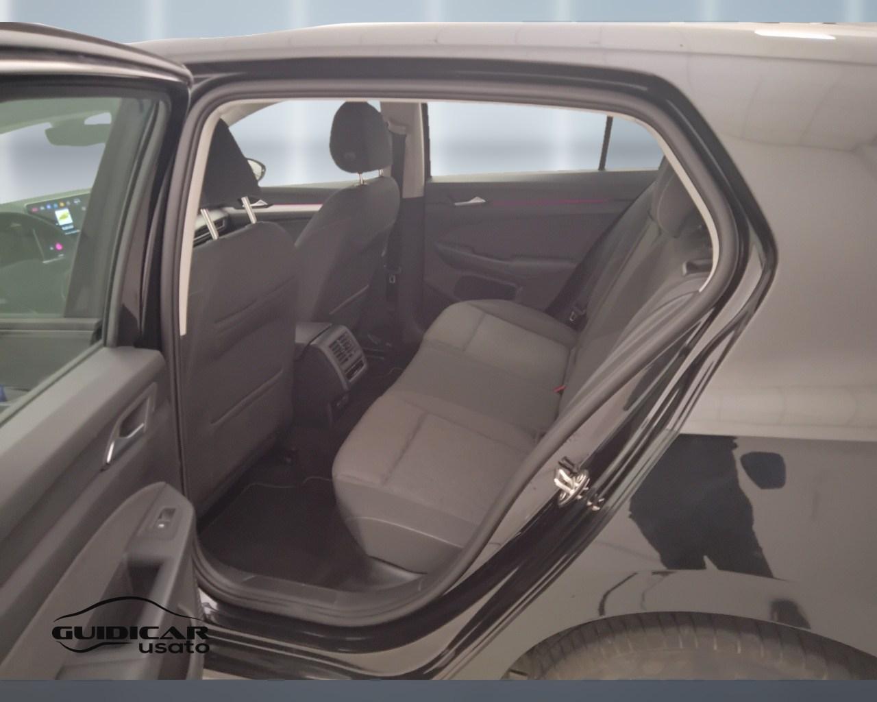 VOLKSWAGEN Golf VIII 2024 - Golf 2.0 tdi Life 115cv