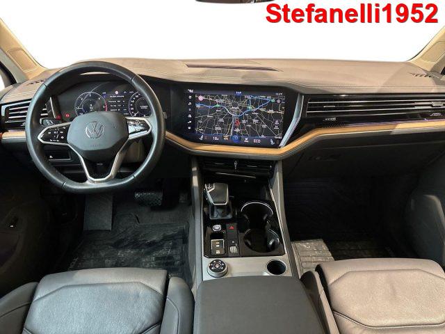 VOLKSWAGEN Touareg 3.0 V6 tdi Elegance R-Line Exterior Pack 231cv ti