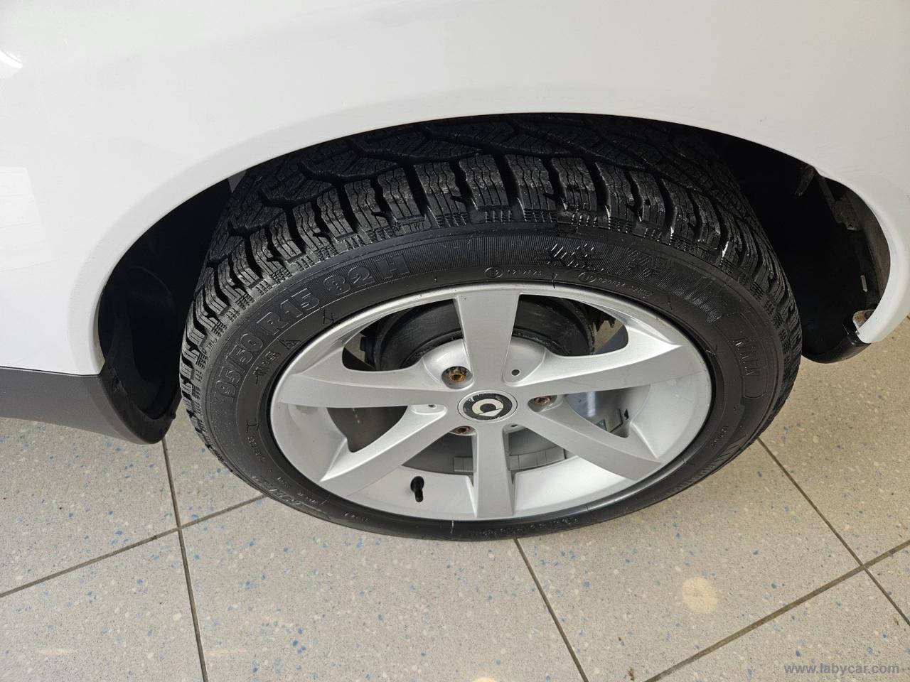 SMART fortwo 1000 52 kW MHD coupé passion