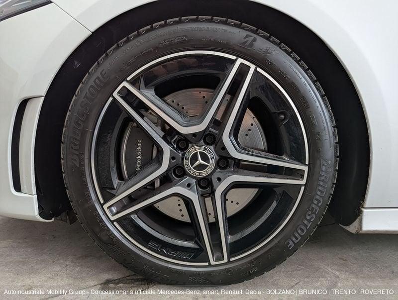 Mercedes-Benz Classe A 250 PREMIUM AUTOMATIC ''PACCHETTO NIGHT''