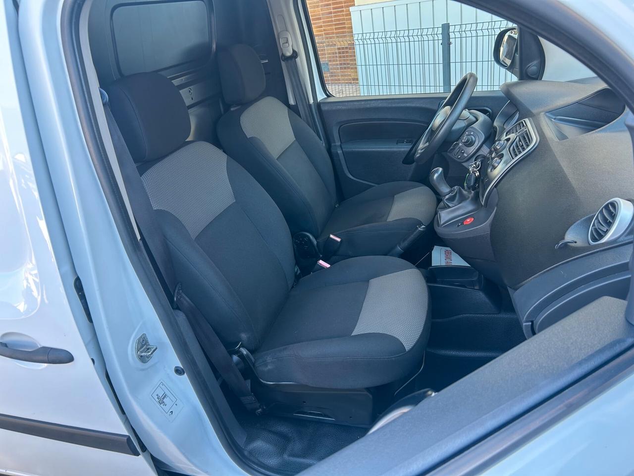 Renault Kangoo 1.5 dCi 75CV S&S 4p. Express Ice