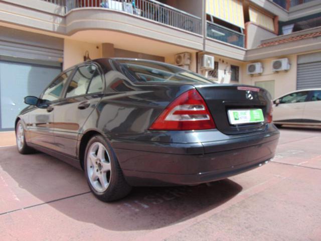 MERCEDES-BENZ C 200 CDI