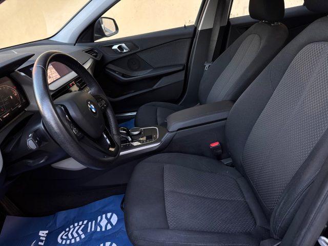 BMW 116 d 5p. Business Advantage