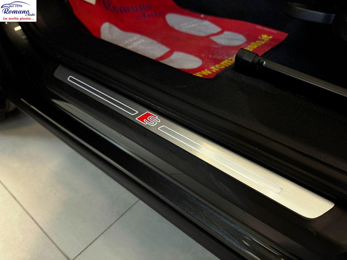 Audi Q3 SPB 35 TDI S tronic Identity Black /PELLE/R20