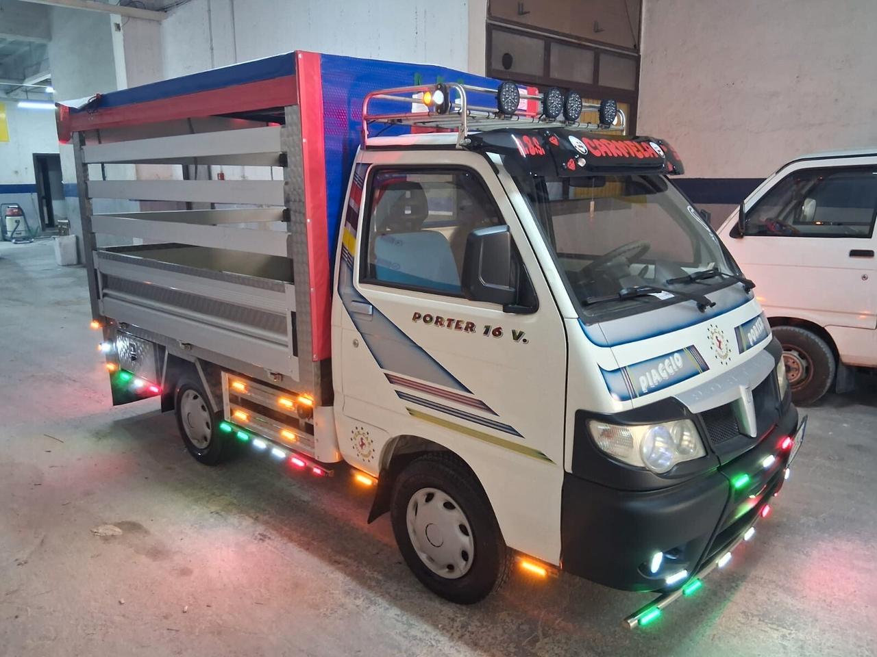 VENDESI PIAGGIO PORTER ANNO FINO 2010 1.3 BENZINA GPL KM 85.000 PER INFO 3279411053
