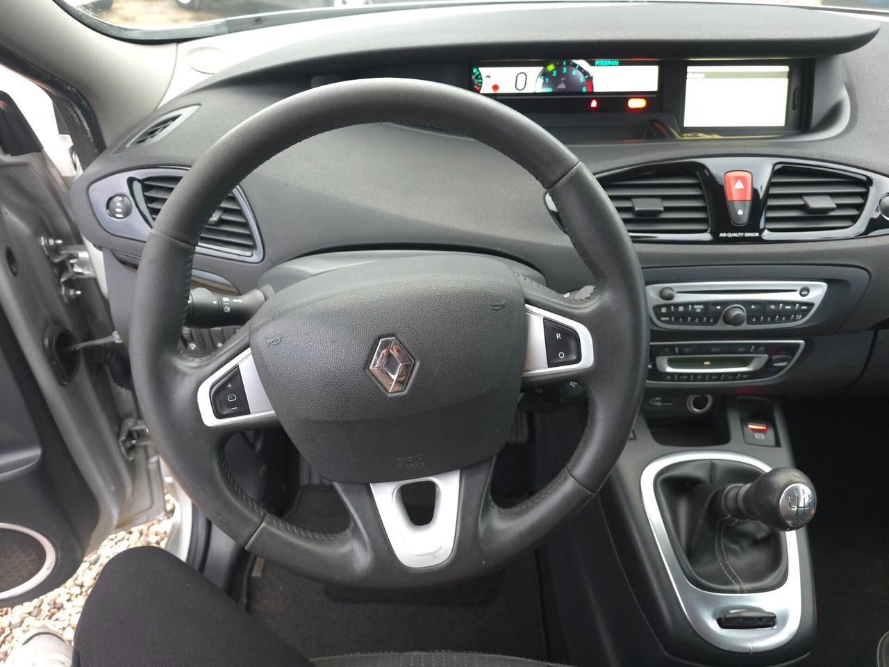 Renault Scenic Scénic X-Mod 1.5 dCi 110CV Luxe