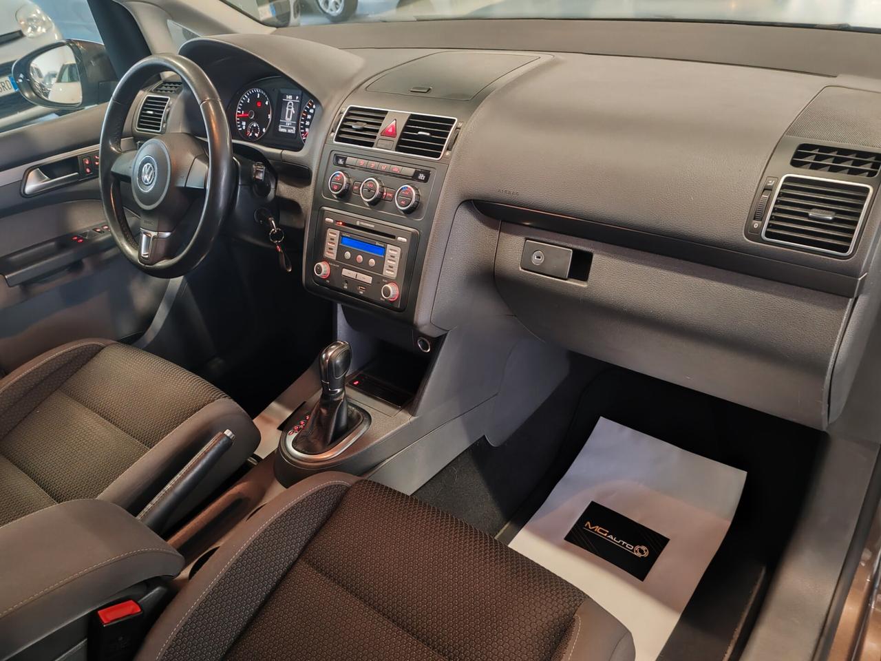 Volkswagen Touran 1.6 TDI DSG Comfortline