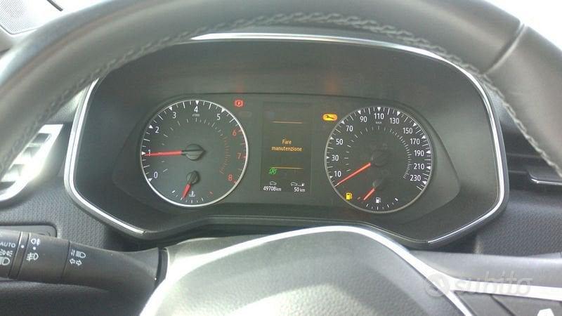 Renault Clio 1.0 TCE 100cv Business
