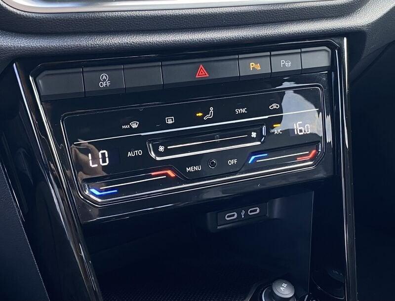 Volkswagen T-Roc R-Line 2.0 TDI 150 CV DSG
