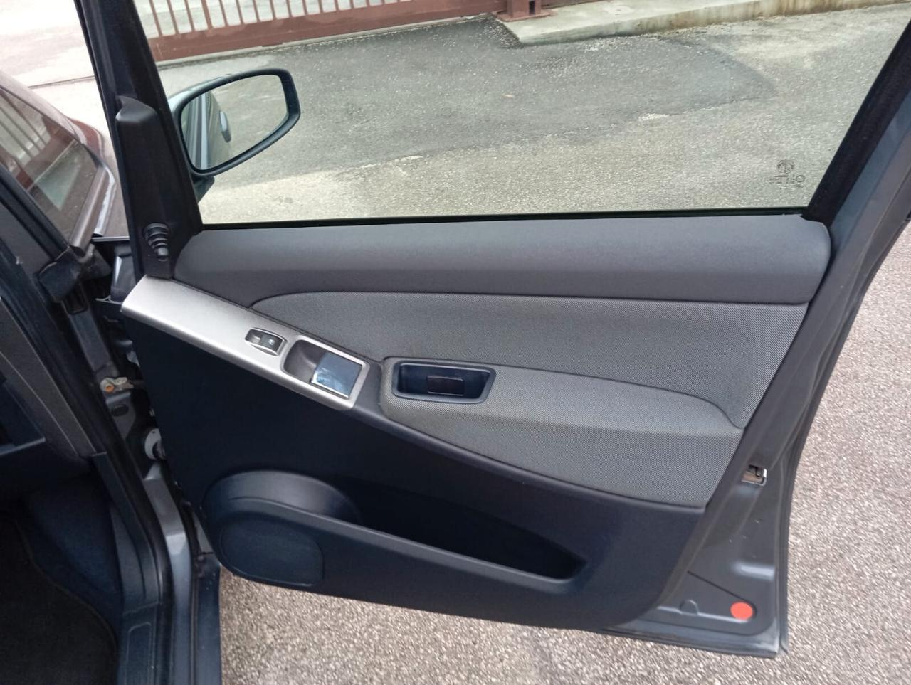 Lancia MUSA 1.4 16V Oro