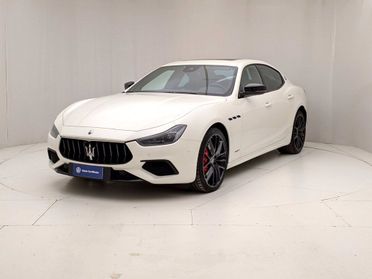 MASERATI Ghibli L4 330 CV MHEV del 2021