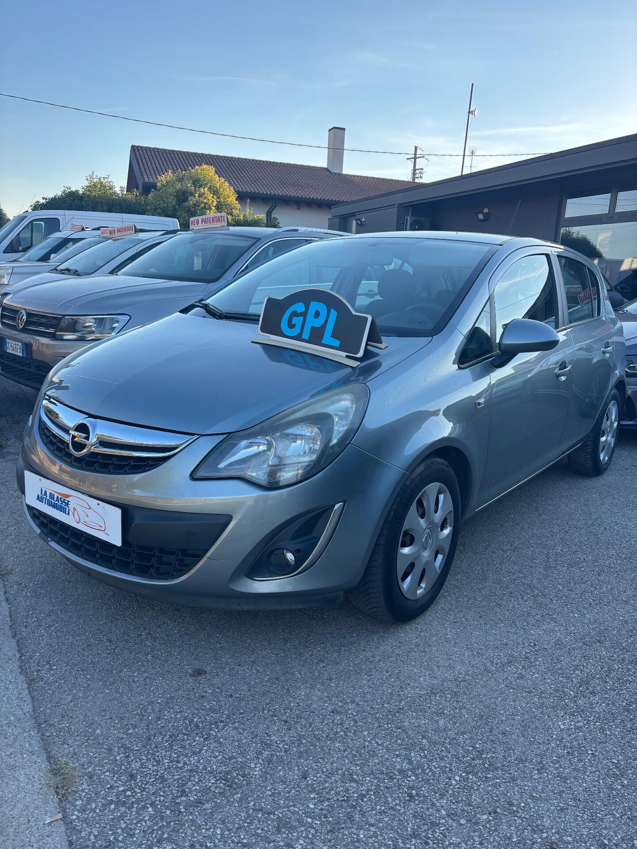 Opel Corsa 1.2 85CV 3 porte BENZINA GPL
