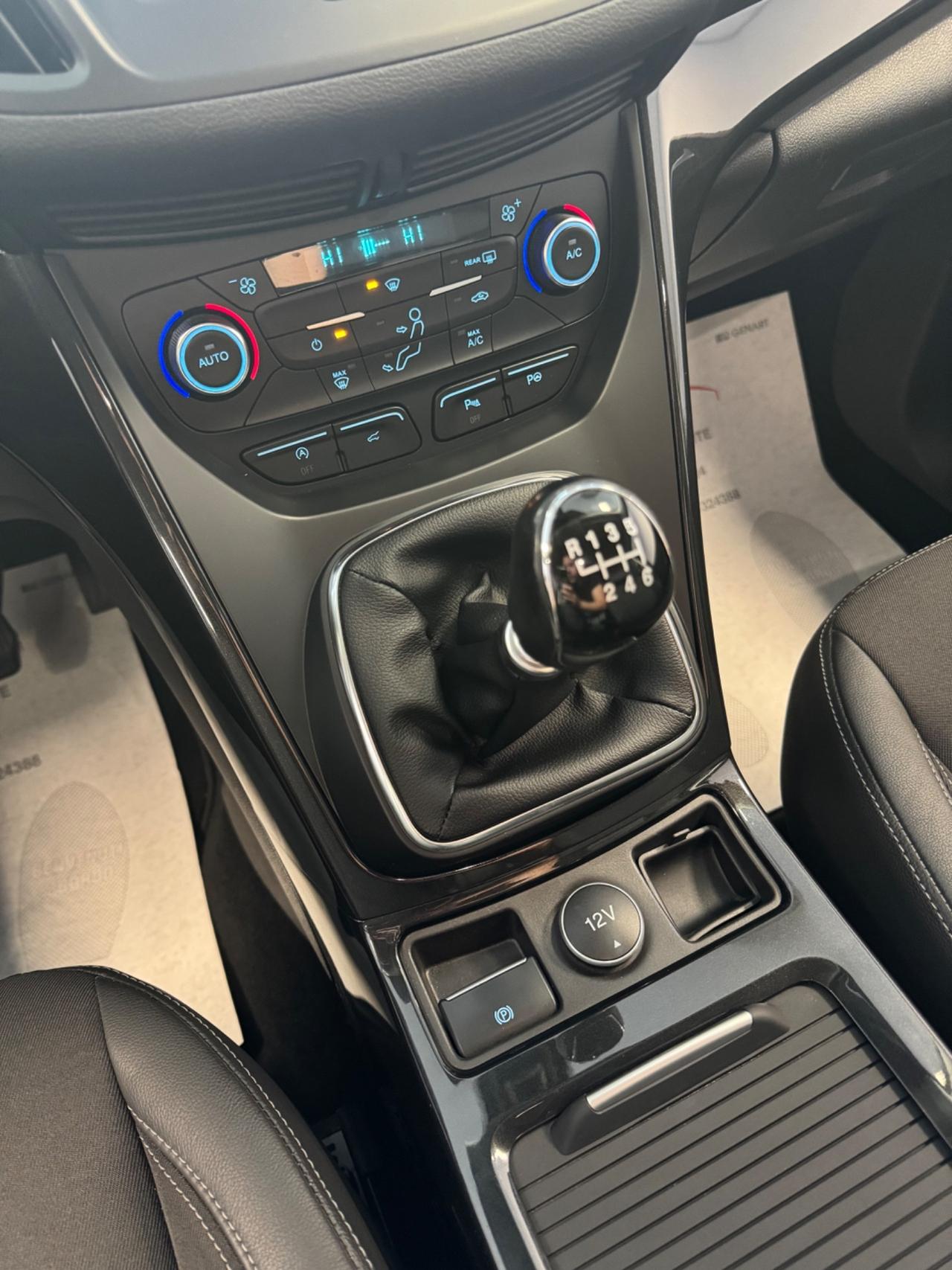 Ford Kuga 1.5 TDCI 120 CV Titanium Finanziabile