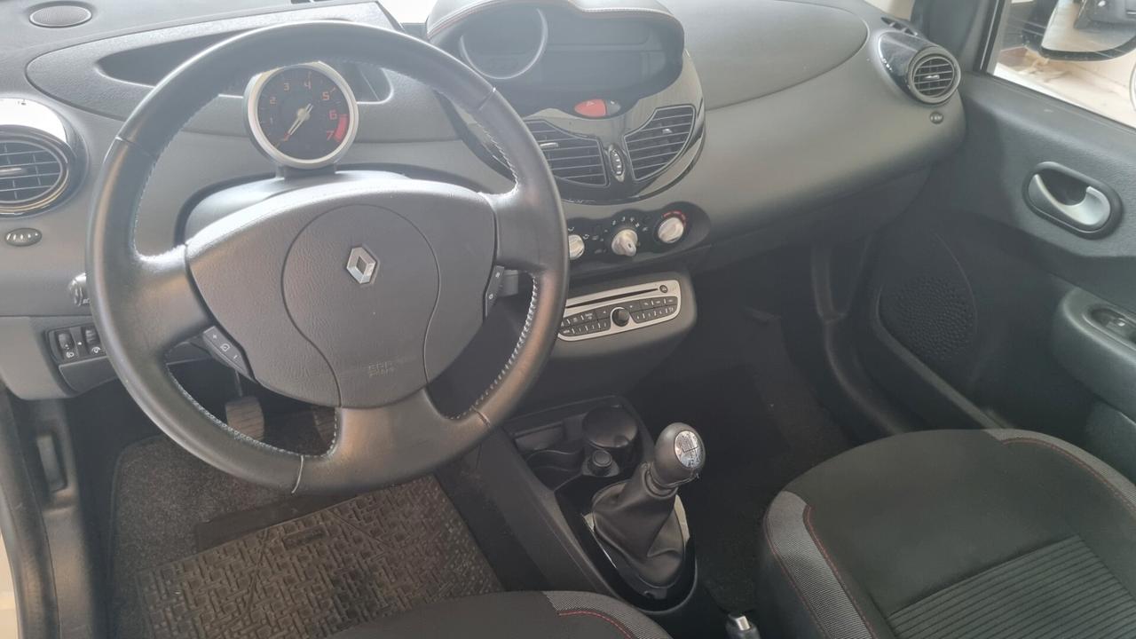 Renault Twingo 1.2 16V Live