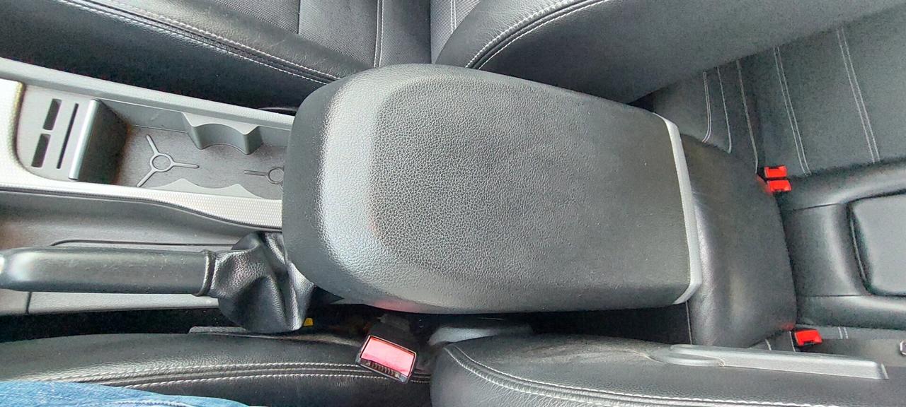FOCUS 1,6 DIESEL 110 CV TITANIUM TELEFONO LEGA POCHI KM PELLE IMPECCABILE FULL FULL