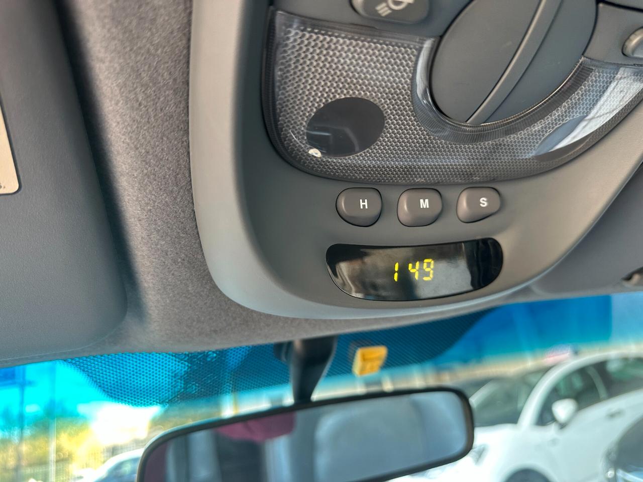 Kia Carens 2.0 16V CRDi Family