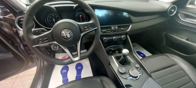 ALFA ROMEO Giulia 2.2 Turbodiesel 180 CV Super MANUALE