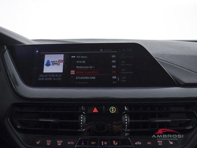 BMW 120 Serie 1 i sport auto