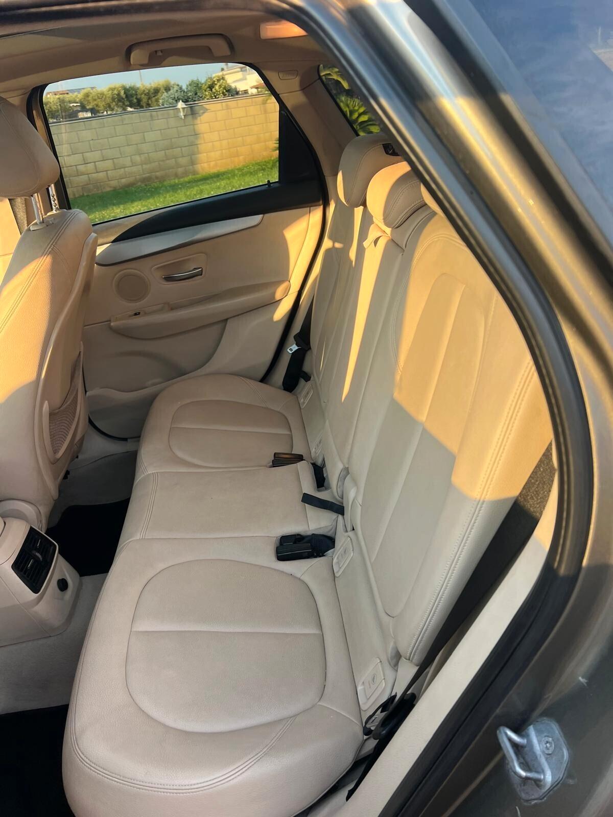 Bmw 216 216d Active Tourer Sport