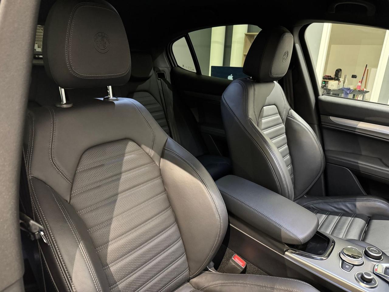 ALFA ROMEO Stelvio 2023 2.2 t Veloce Q4 210cv auto