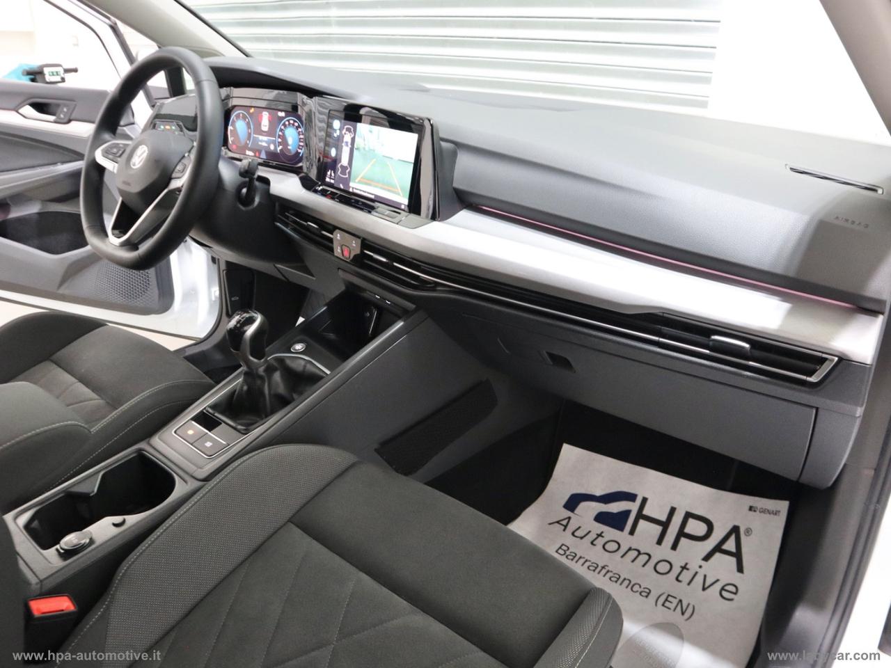 VOLKSWAGEN Golf 8 2.0TDI IQ-LIGHT FULL LED NAVI STYLE