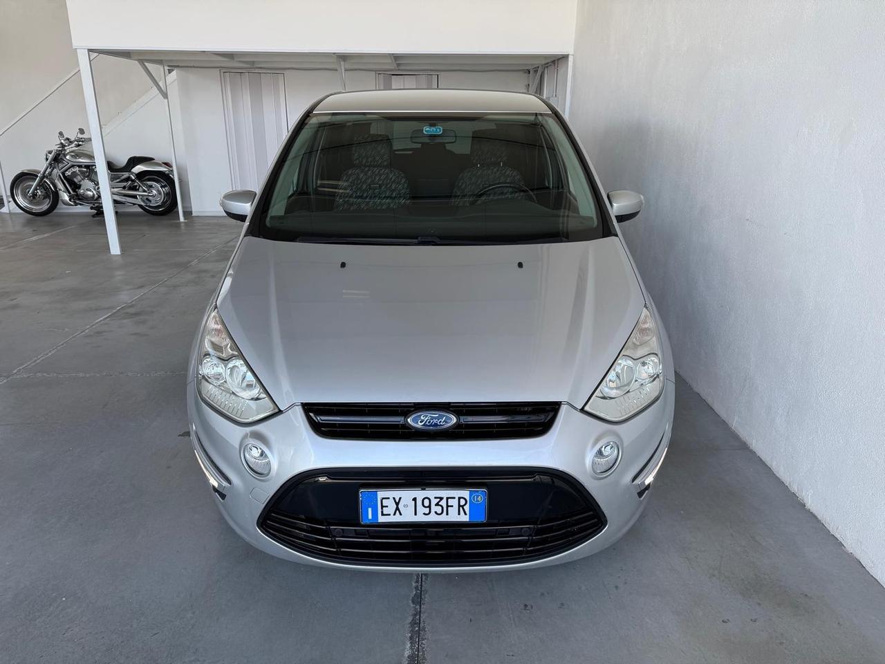 Ford S-Max 2.0 TDCi 140CV Nav Edition