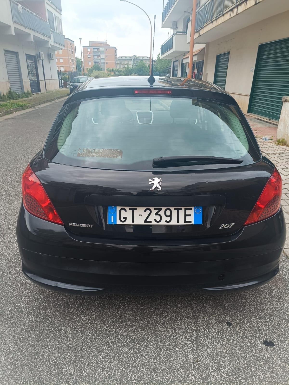 Peugeot 207 1.4 HDi 70CV 5p. XS