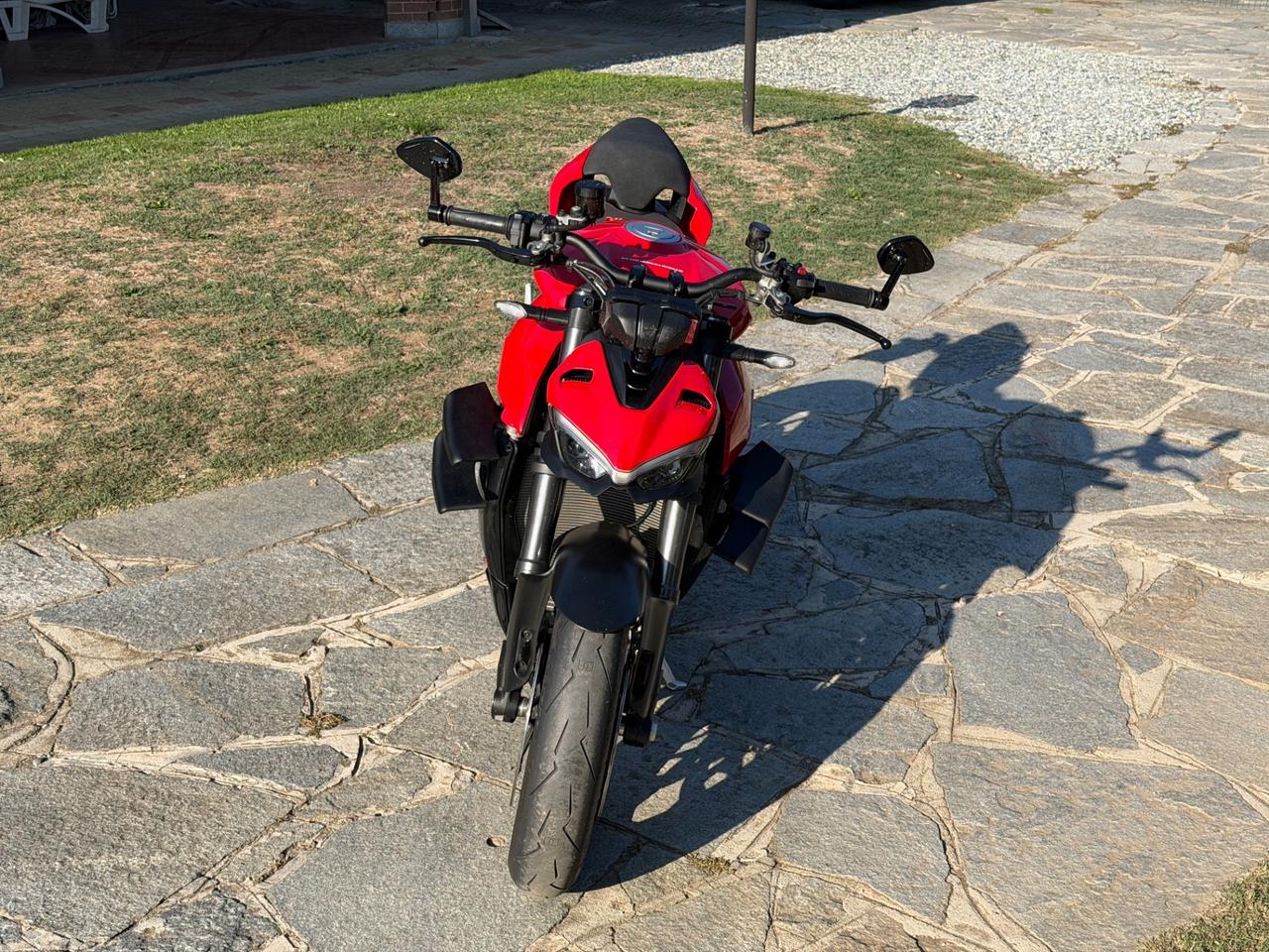 Ducati Streetfighter V4