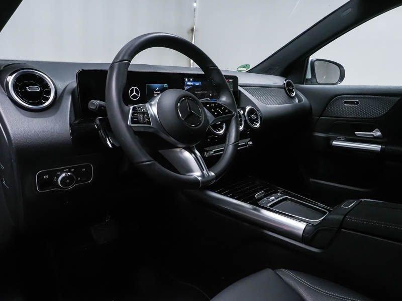 Mercedes-Benz GLA GLA 180 Automatic Progressive Advanced