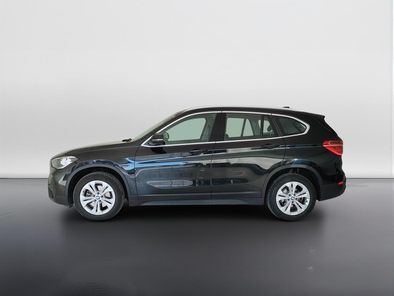 BMW X1 F48 2019 - X1 sdrive18d Advantage