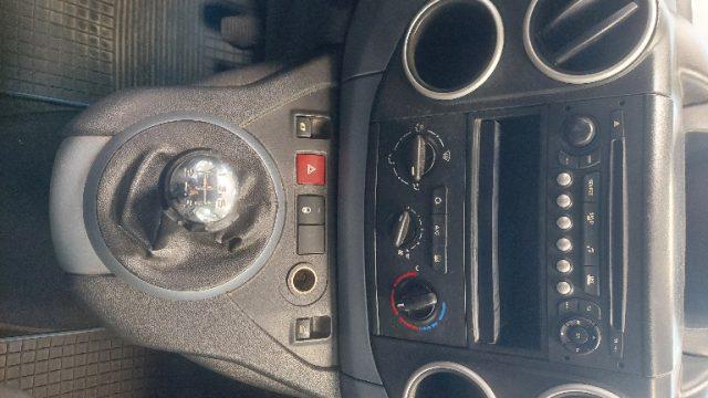 PEUGEOT Partner tepee