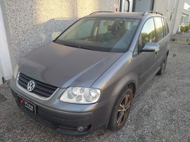 Volkswagen Touran 2.0 16V TDI #GM