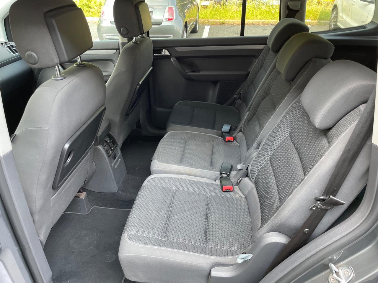 Volkswagen Touran Business 1.6 TDI Comfortline* 7 POSTI *