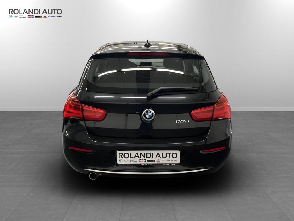 BMW Serie 1 5 Porte 116 d Urban