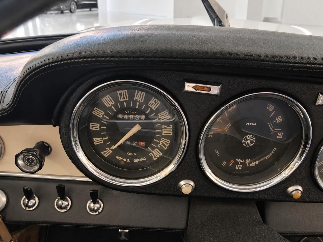 Alfa Romeo Sprint 2600 Bertone