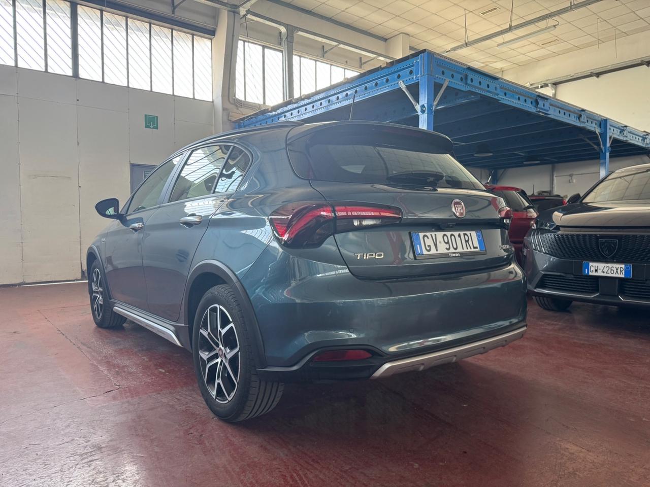 Fiat Tipo 1.5 Hybrid DCT 5 porte Cross