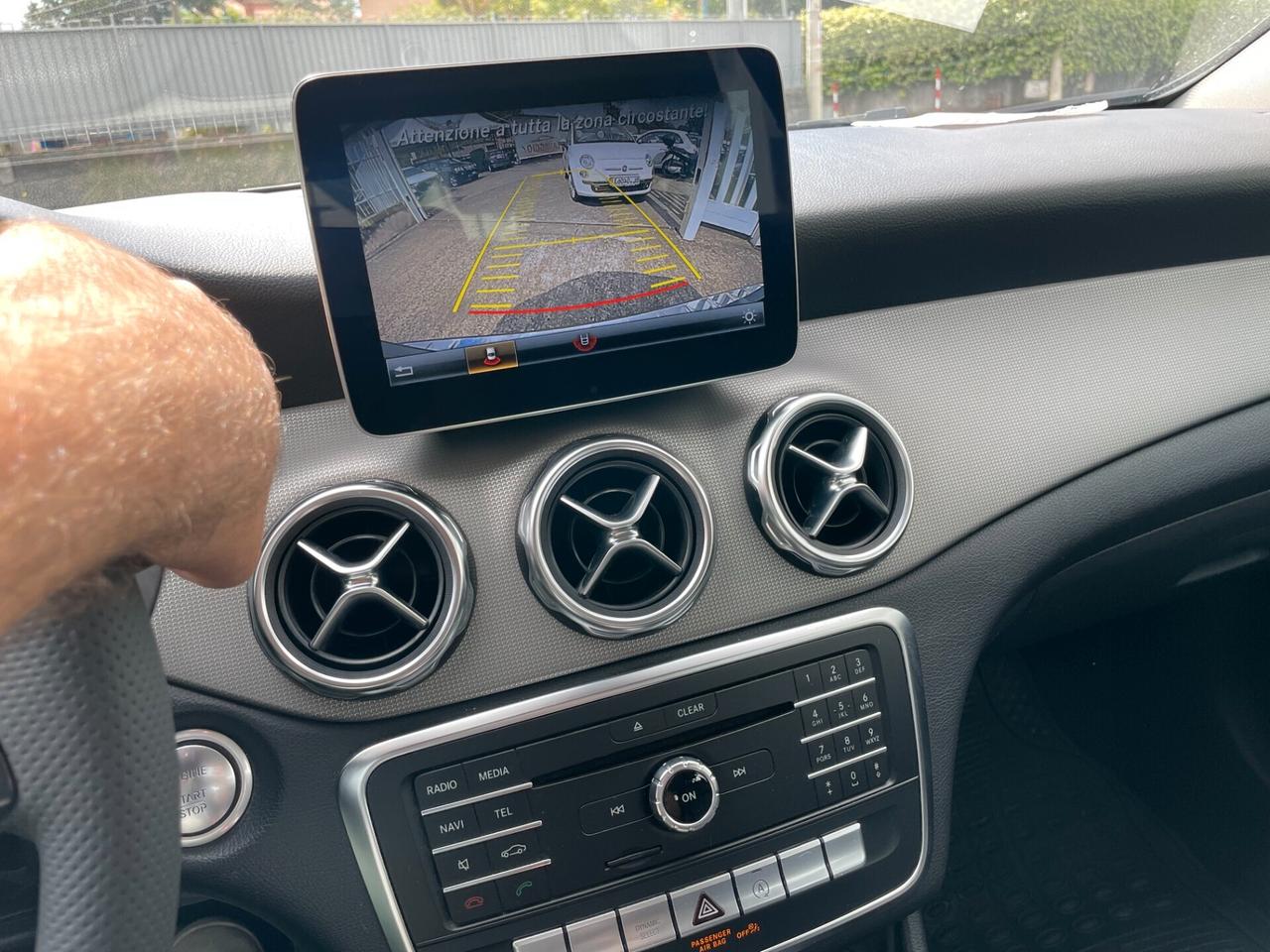 Mercedes-benz GLA 200 d Automatic Premium