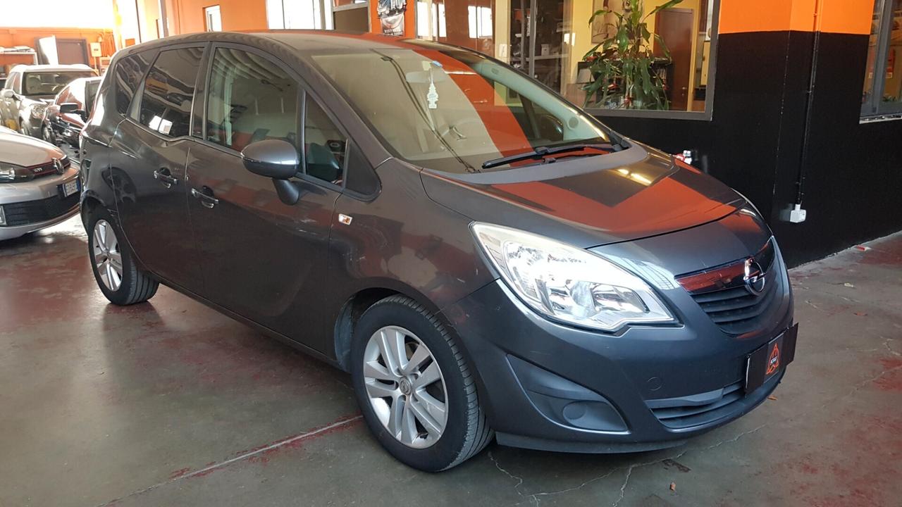 Opel Meriva CATENA E FRIZIONE NUOVE!!!