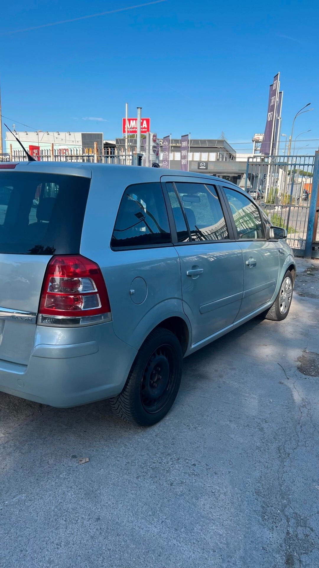 Opel Zafira 1.6 16V ecoM 94CV Cosmo