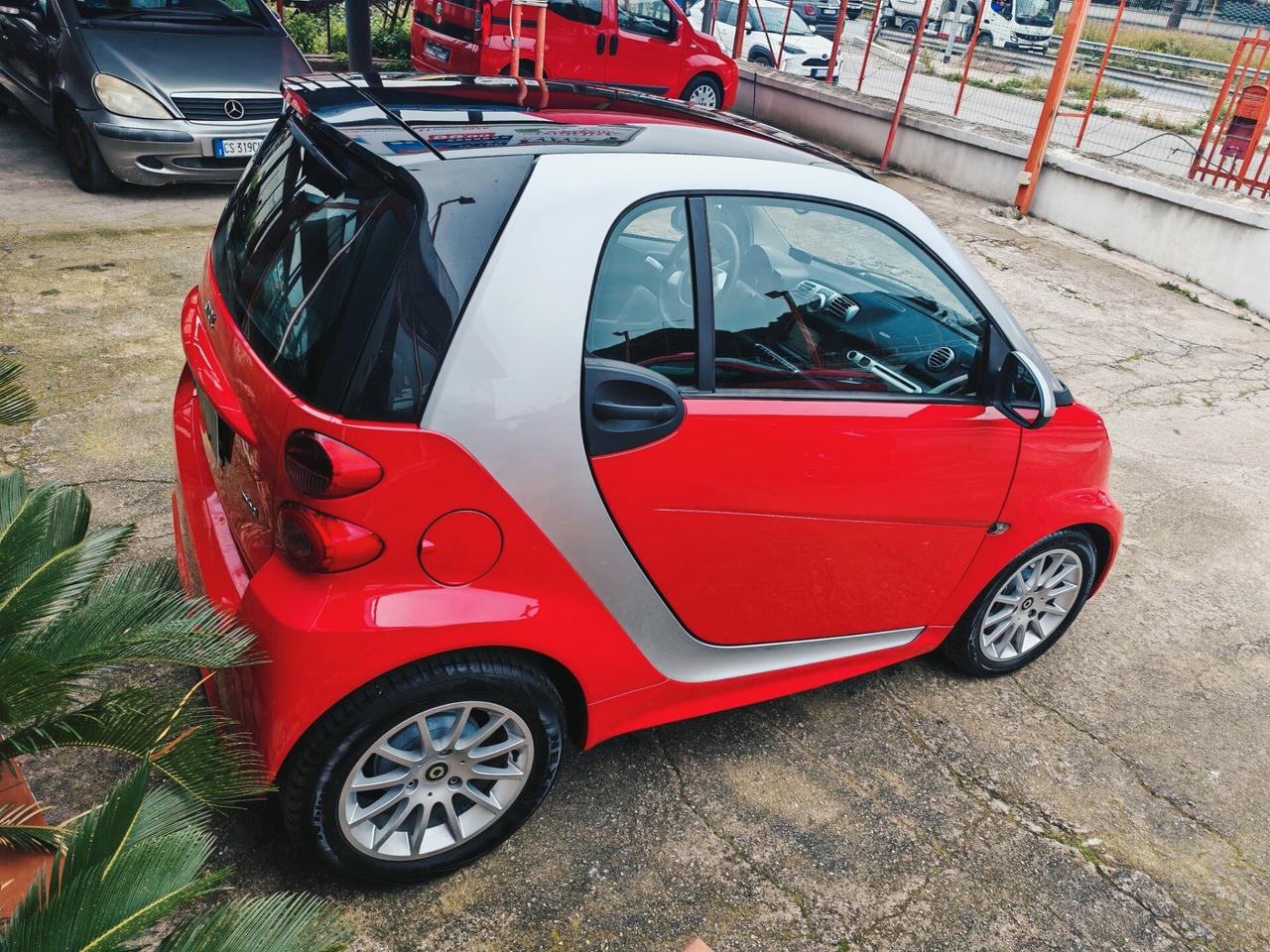 Smart Fortwo 1,0 benzina 05/2014 Cv70 Passion